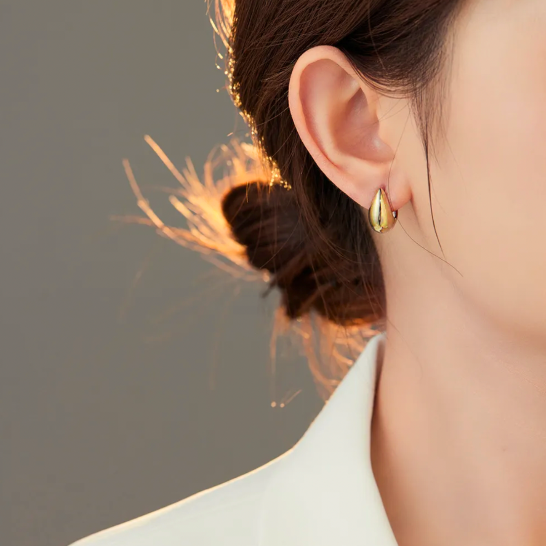 Pendientes de oro Le Petite marie.joyeria Marea joyas Vacier Jewelry Javier bilbao joyas joyas darwin cxc joyas lisla joyas mestiza joyas joyería suarez el corte inglés rebajas Pandora La Manso Arenaroja arena roja Tendencias estilo tendencias moda Bylia jewels bylia logo ale y ole logo aleyole jewelry pd paola pdpaola jewelry creu handmade creu shop lua complementos luamesquet dosases mariadosases singularu lavani jewels lavani.jewels trium triumjewelry pardobymireiapardo pardo