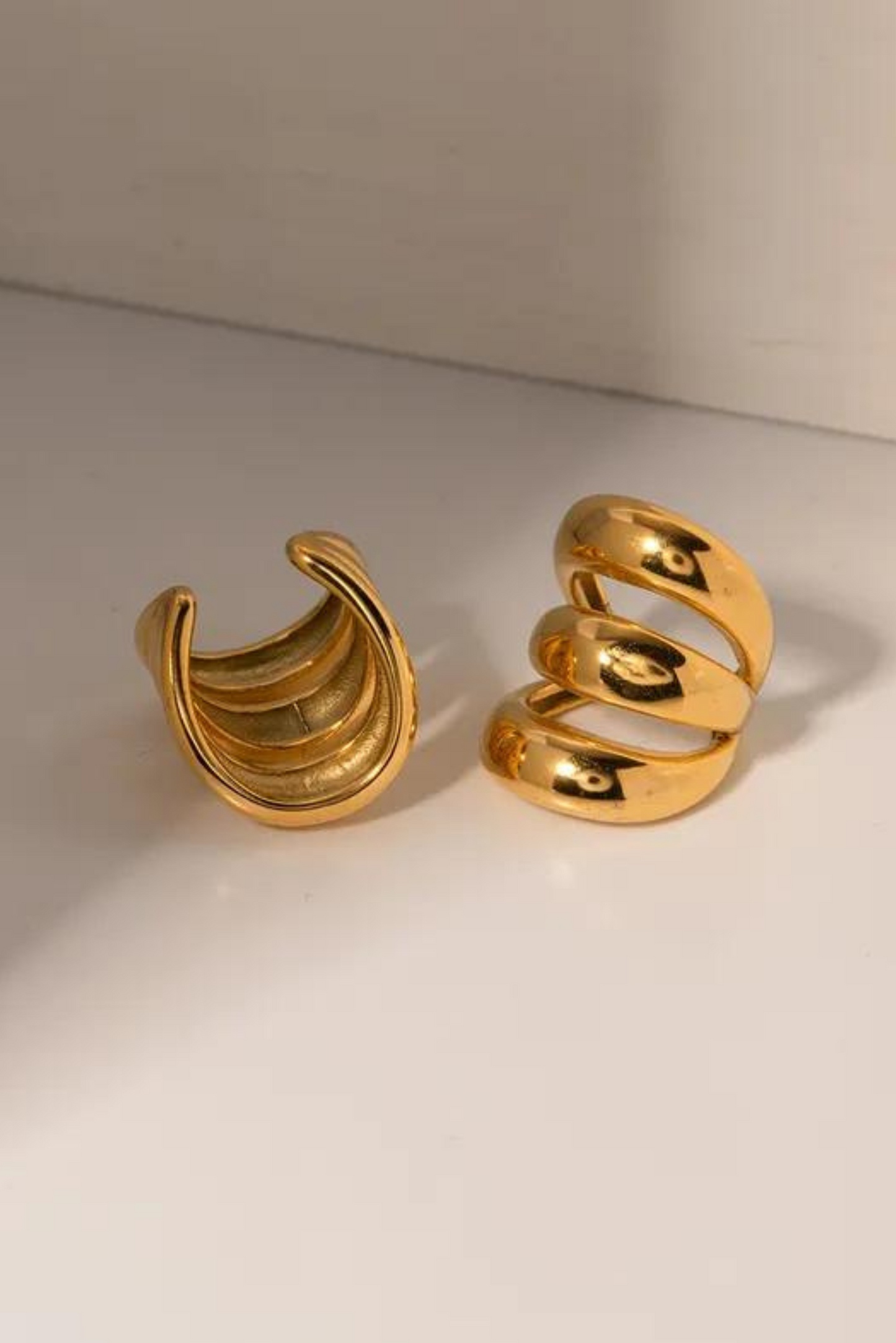 Pendientes oro pendientes acero inoxidable pendientes sin agujero earcuff ear cuff pendiente cartilago parfois joyeria suarez pendientes corte ingles corte ingles pdpaola pendientes pd paola aleyole ale y ole aristocrazy arena roja pendientes arenaroja singularu SINGULARU El corte ingles Apodemia bijou brigitte san saru sansarushop agatha paris tiffany CREU creushop vidal acus acuscomplementos mariadosases arena roja arena roja lepetitemarie piercing oreja