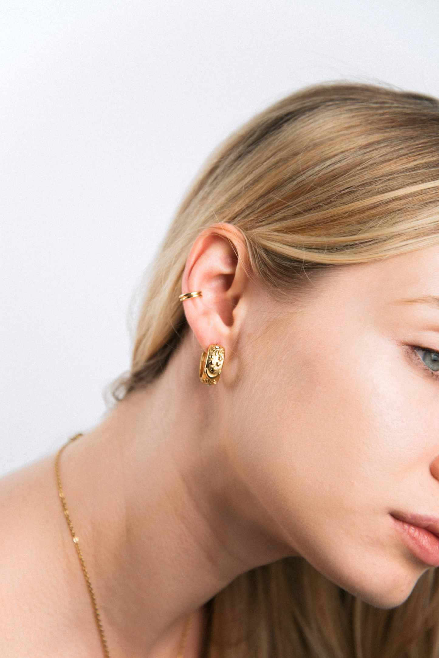 Pendientes de oro Le Petite marie.joyeria Marea joyas Vacier Jewelry Javier bilbao joyas joyas darwin cxc joyas lisla joyas mestiza joyas joyería suarez el corte inglés rebajas Pandora La Manso Tendencia Joyas verano 2022 Tendencias estilo 2022 tendencias moda verano 2022 Bylia jewels bylia logo ale y ole logo aleyole jewelry pd paola pdpaola jewelry creu handmade creu shop lua complementos luamesquet dosases mariadosases singularu lavani jewels lavani.jewels trium triumjewelry pardobymireiapardo pardo