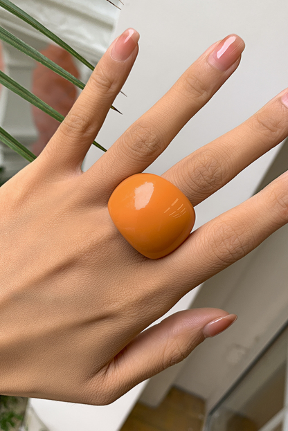 anillo_color_tendencia_waterproof_resistente_plastico_regulable_arenaroja_arena_roja_elcorteingles_singularu_apodemia_pandora_san_saru_sansarushop_agatha_paris_tiffany_creushop_vidalyvidal_acus_acuscomplementos_mariadosases_lepetitemarie_parfois_tous_bijou_brigitte_pd_paola_pdpaola_aleyole_ale_ole_lulas_lulas_susmies_verano_chunky_suarez_aristocrazy_suarez_zara