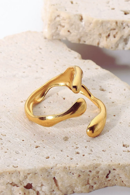 anillo dorado joyeria bisuteria waterproof acero aceroinoxidable oro regulable arenaroja singularu SINGULARU El corte ingles Apodemia bijou brigitte san saru sansarushop agatha paris tiffany CREU creushop vidal y vidal acus acuscomplementos mariadosases arena roja  lepetitemarie tous parfois pandora elcorteingles asos