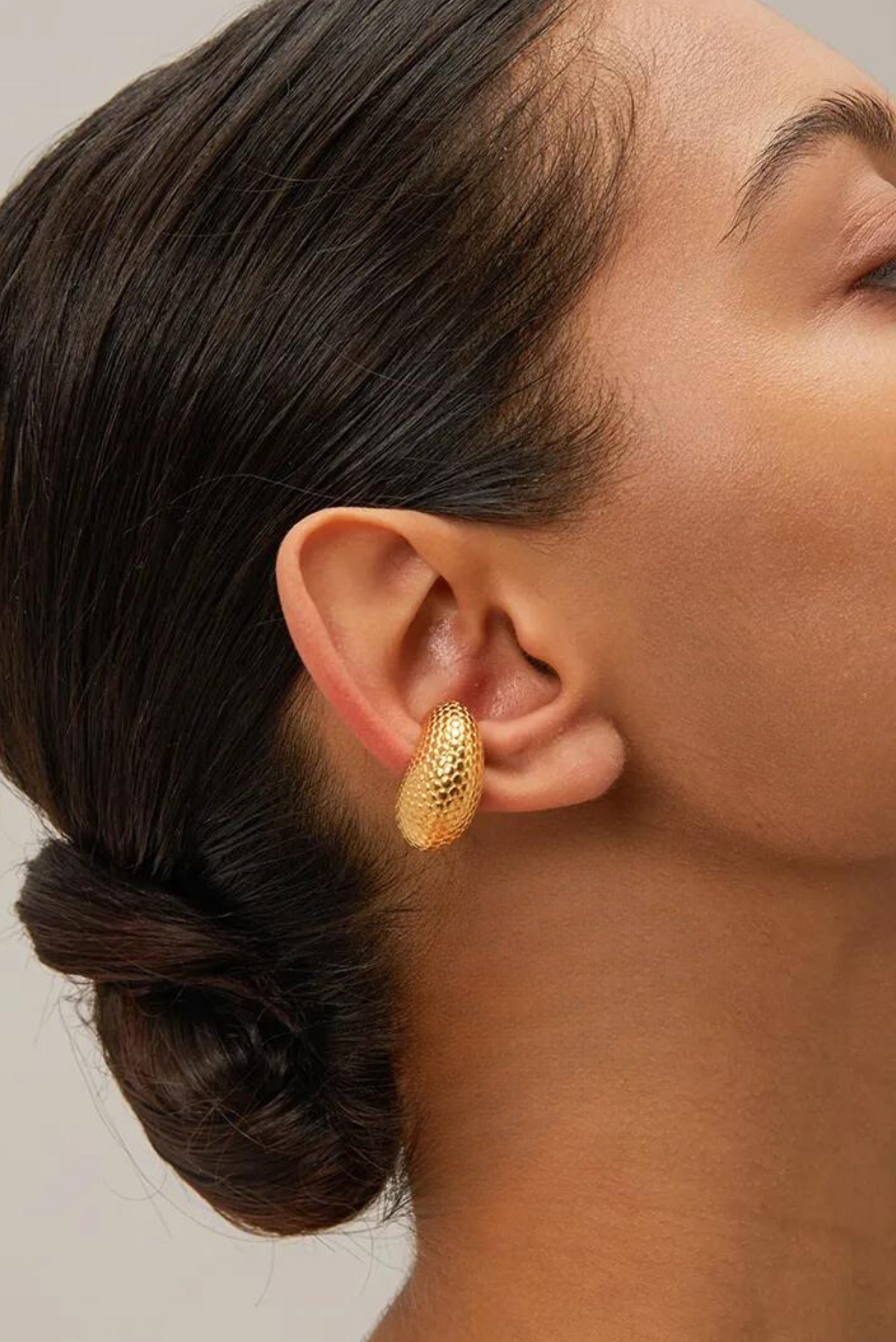 Pendientes oro pendientes acero inoxidable pendientes sin agujero earcuff ear cuff pendiente cartilago parfois joyeria suarez pendientes corte ingles corte ingles pdpaola pendientes pd paola aleyole ale y ole aristocrazy arena roja pendientes arenaroja singularu SINGULARU El corte ingles Apodemia bijou brigitte san saru sansarushop agatha paris tiffany CREU creushop vidal acus acuscomplementos mariadosases arena roja arena roja lepetitemarie piercing oreja
