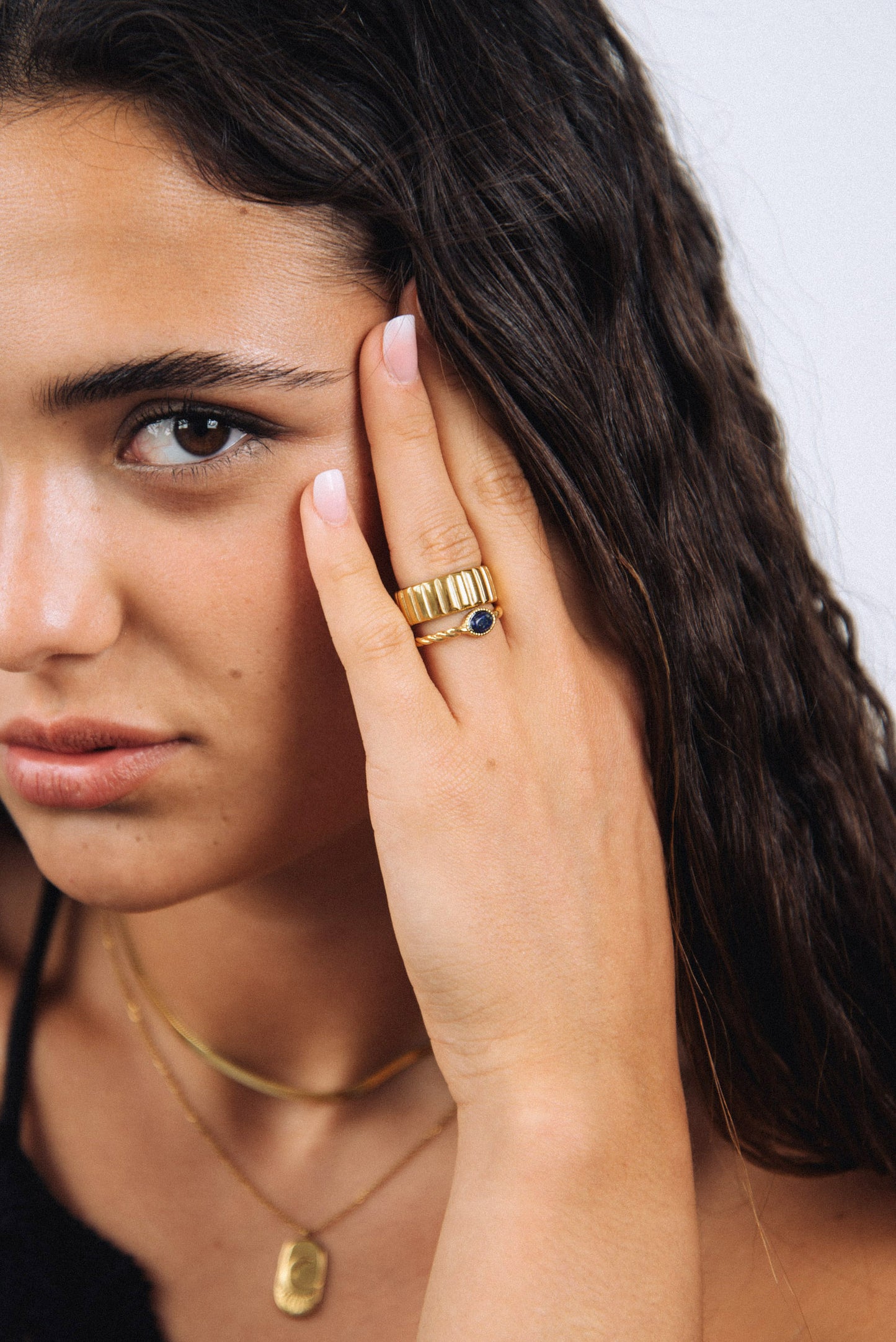Tendencias anillos 2022 tendencias moda verano 2022 Bylia jewels bylia logo ale y ole logo aleyole jewelry pd paola pdpaola jewelry creu handmade creu shop lua complementos luamesquet dosases mariadosases singularu lavani jewels lavani.jewels trium triumjewelry pardobymireiapardo pardo 