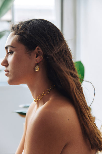 Pendientes de oro Le Petite marie.joyeria Marea joyas Vacier Jewelry Javier bilbao joyas joyas darwin cxc joyas lisla joyas mestiza joyas joyería suarez el corte inglés rebajas Pandora La Manso Tendencia Joyas verano 2022 Tendencias estilo 2022 tendencias moda verano 2022 Bylia jewels bylia logo ale y ole logo aleyole jewelry pd paola pdpaola jewelry creu handmade creu shop lua complementos luamesquet dosases mariadosases singularu lavani jewels lavani.jewels trium triumjewelry pardobymireiapardo pardo 